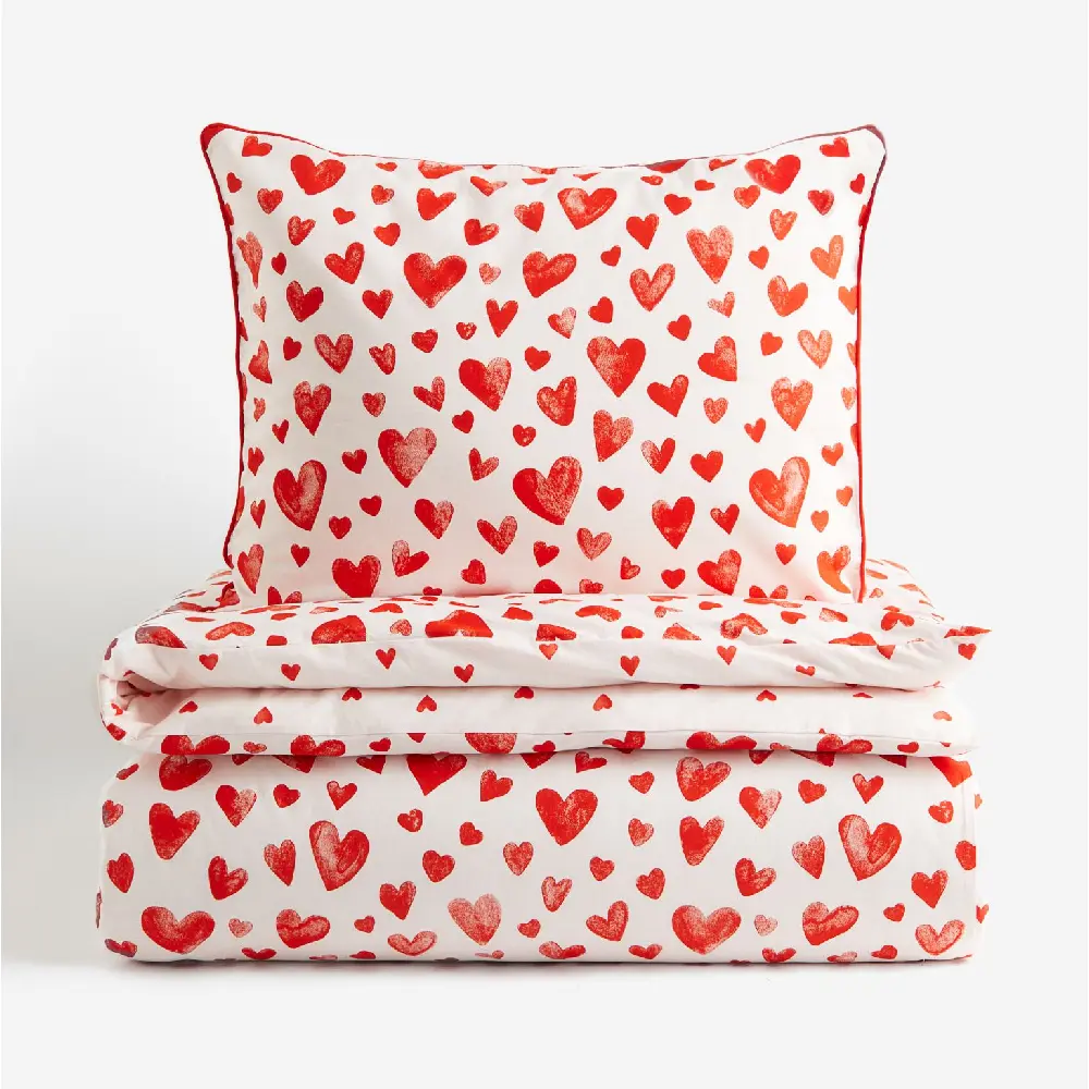 Комплект односпального постельного белья H&M Home Heart-patterned, светло-розовый/красный
Комплект односпального постельного белья H&M Home Heart-patterned, светло-розовый/красный