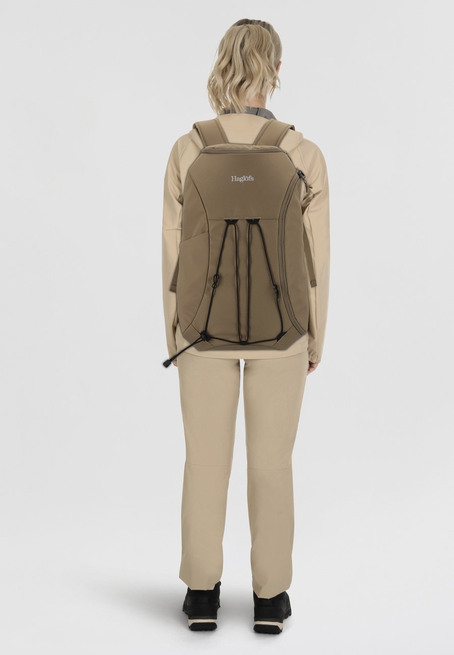 Рюкзак Haglöfs Rucksack, Oak Brown/Light Brown
Рюкзак Haglöfs Rucksack, Oak Brown/Light Brown