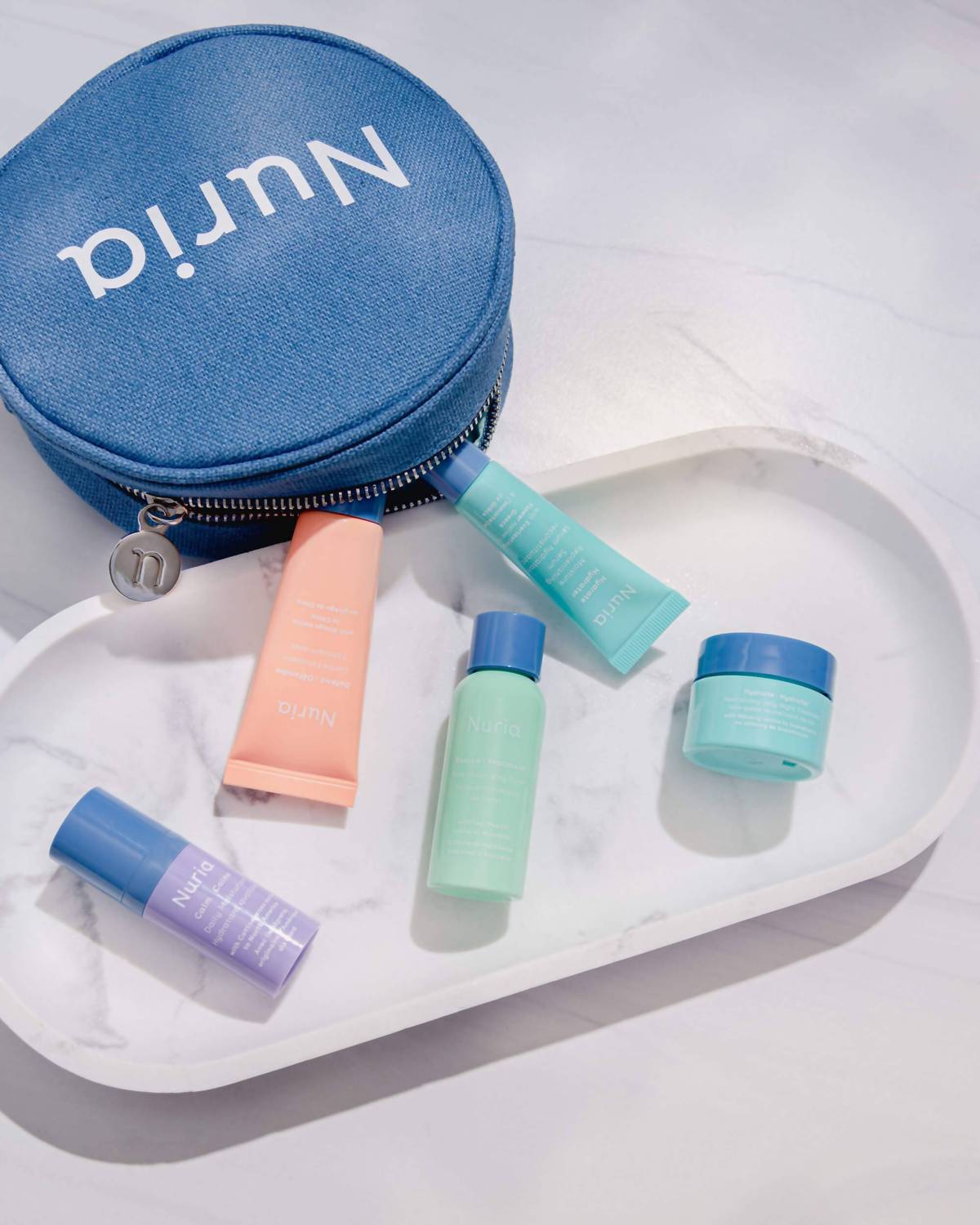 Подарочный набор Beauty Travel The World в синем цвете Nuria, синий
Подарочный набор Beauty Travel The World в синем цвете Nuria, синий