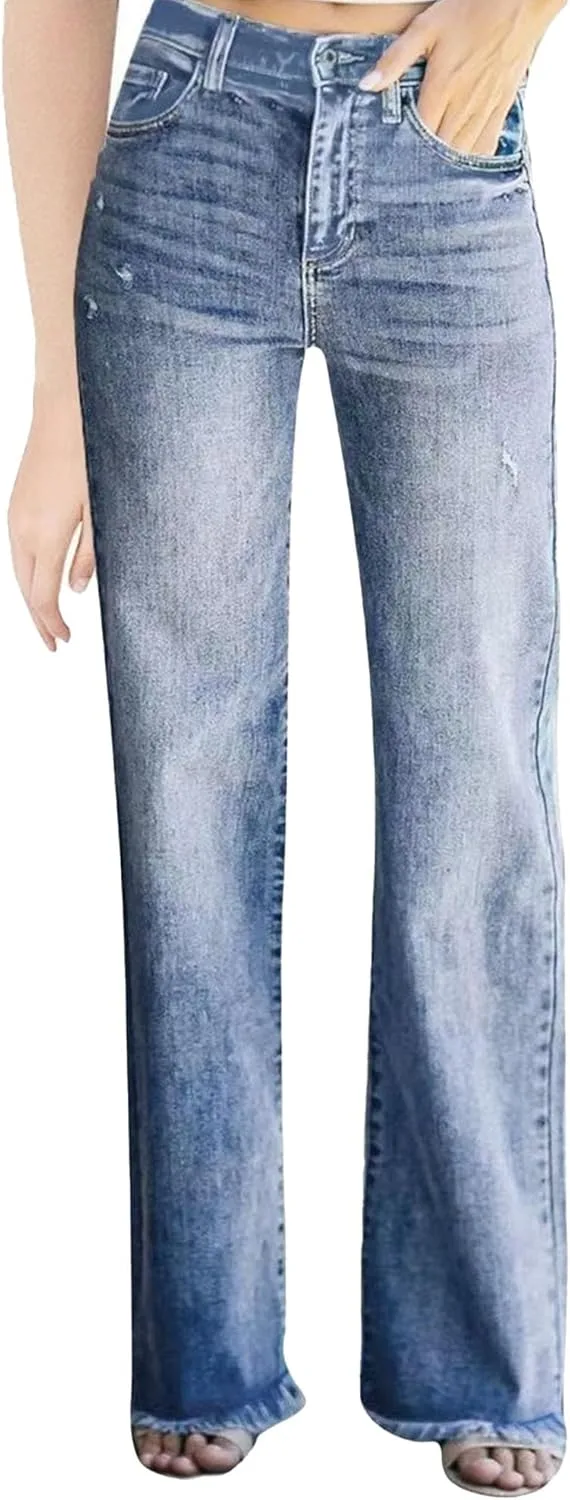 Женские джинсы с прямыми штанинами и высокой посадкой
Женские джинсы с прямыми штанинами и высокой посадкой