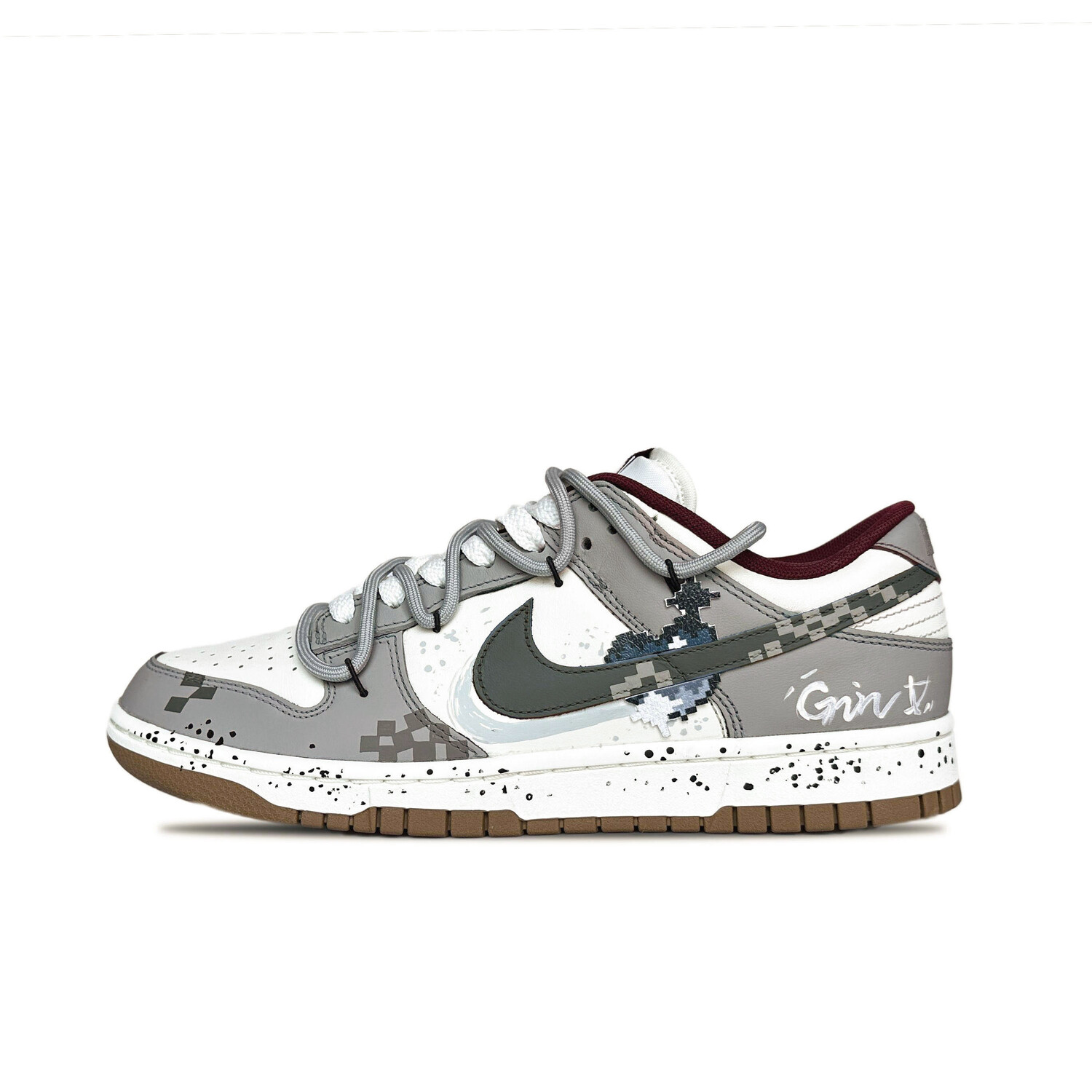 Кроссовки Nike Dunk Skateboarding Shoes Men Low-top Beige/brown/gray, цвет Off White
Кроссовки Nike Dunk Skateboarding Shoes Men Low-top Beige/brown/gray, цвет Off White