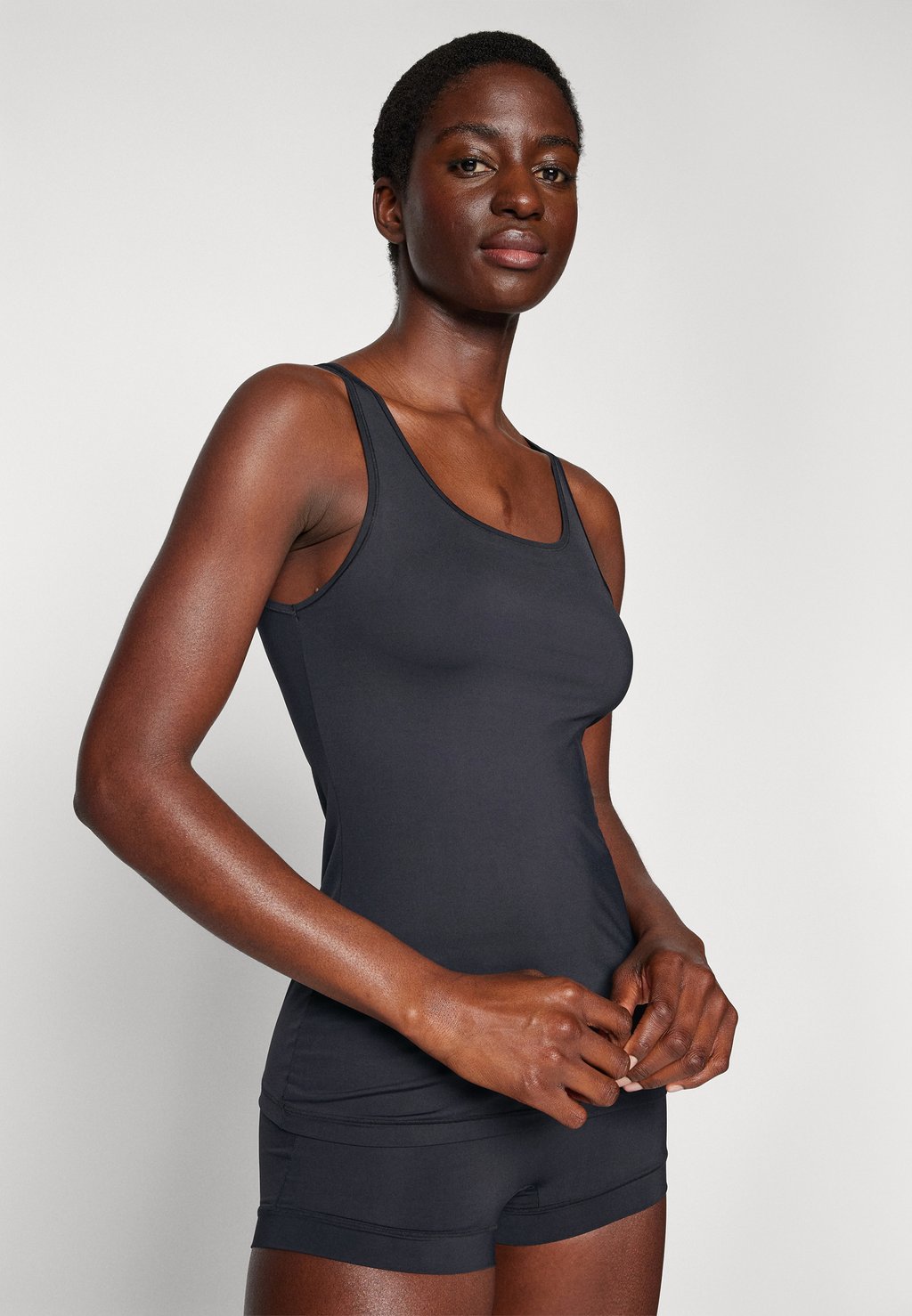 Базовый слой TRÄGERTOP UNIQUE MICRO Schiesser, черный
Базовый слой TRÄGERTOP UNIQUE MICRO Schiesser, черный