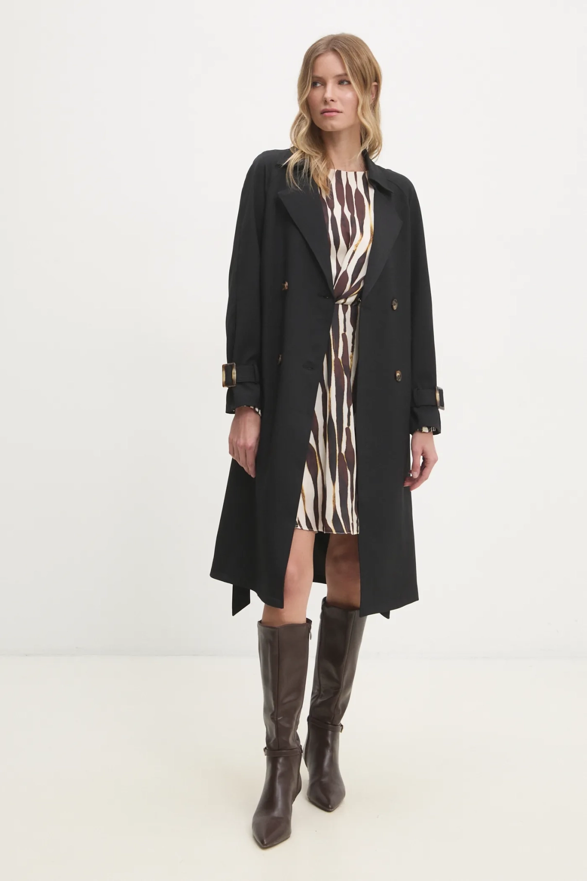 Плащ Answear Lab, черный
Плащ Answear Lab, черный