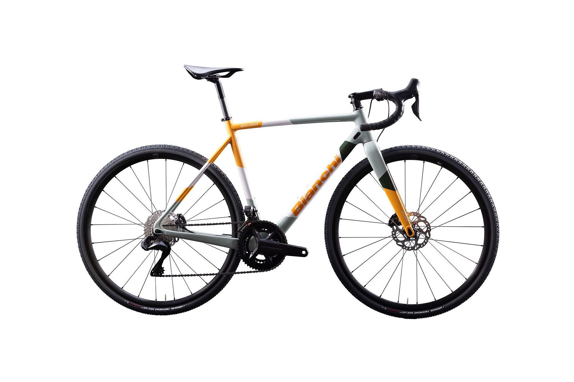Шоссейный велосипед Bianchi Zolder pro - grx 610 - 28 дюймов - diamant - 2026, orange | ye / tangerine orange / white - desert green gloss
Шоссейный велосипед Bianchi Zolder pro - grx 610 - 28 дюймов - diamant - 2026, orange | ye / tangerine orange / white - desert green gloss