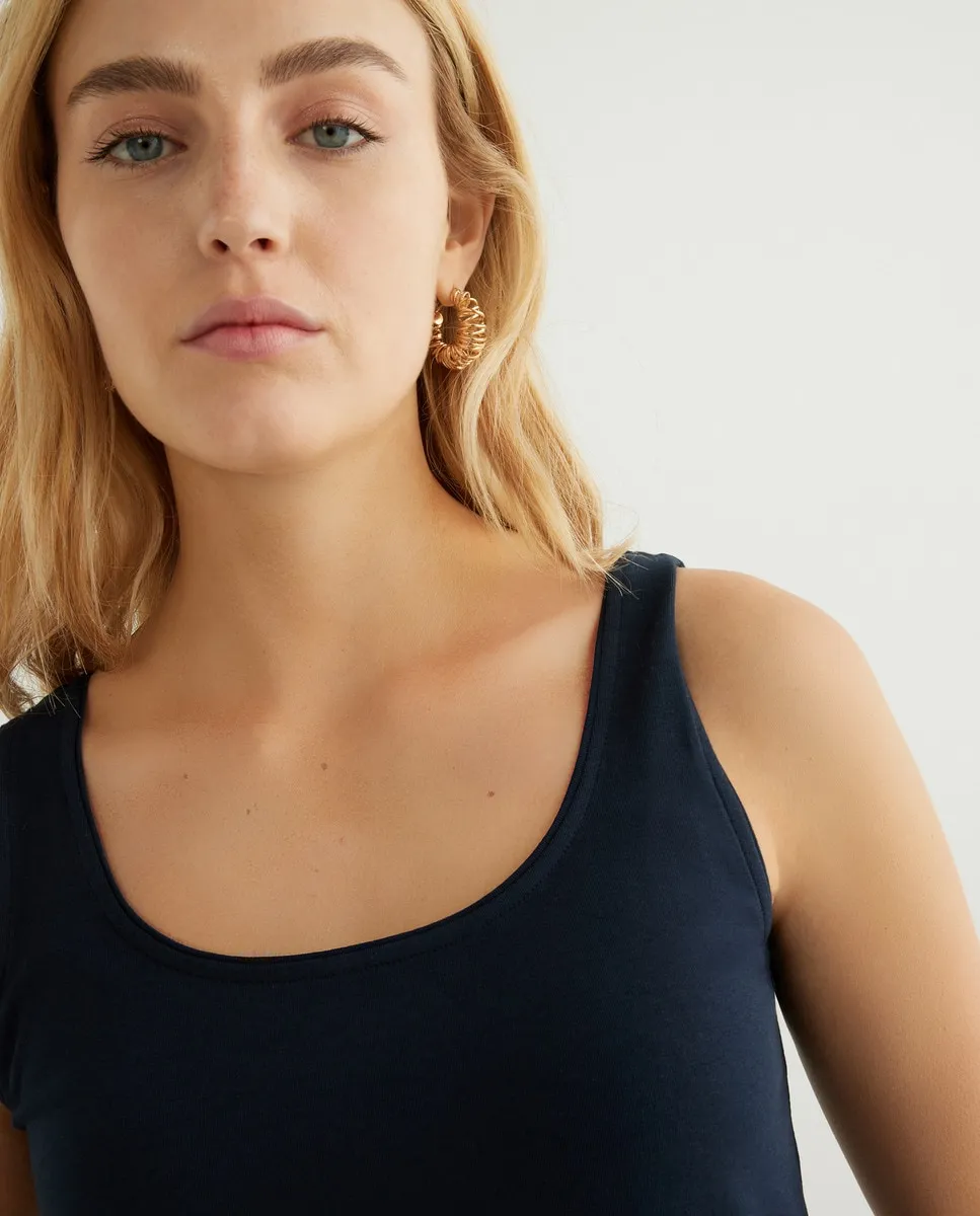 Женская футболка с круглым вырезом и бретельками Guitare, тёмно-синий
Женская футболка с круглым вырезом и бретельками Guitare, тёмно-синий