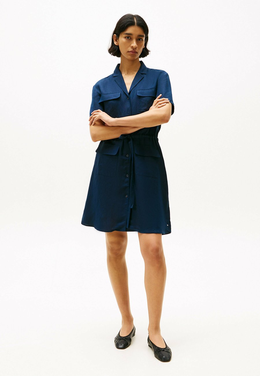 Платье Tommy Jeans TEXTURED, Dark Blue
Платье Tommy Jeans TEXTURED, Dark Blue