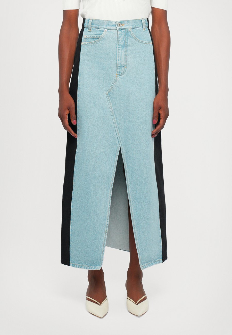 Юбка Ksenia Schnaider MAXI SKIRT CONTRAST SIDE LINES, Light Blue/Black/Blue
Юбка Ksenia Schnaider MAXI SKIRT CONTRAST SIDE LINES, Light Blue/Black/Blue