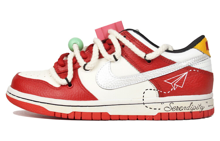 Кроссовки Nike Dunk Skateboarding Shoes Women's Low-top White/Red/Silver/Yellow, красный
Кроссовки Nike Dunk Skateboarding Shoes Women's Low-top White/Red/Silver/Yellow, красный