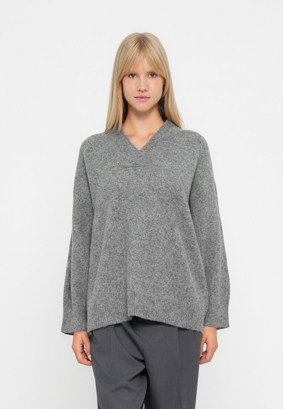 Джемпер Vero Moda VMBANG V NECK LONG , Medium Grey Melange/Mottled Grey
Джемпер Vero Moda VMBANG V NECK LONG , Medium Grey Melange/Mottled Grey
