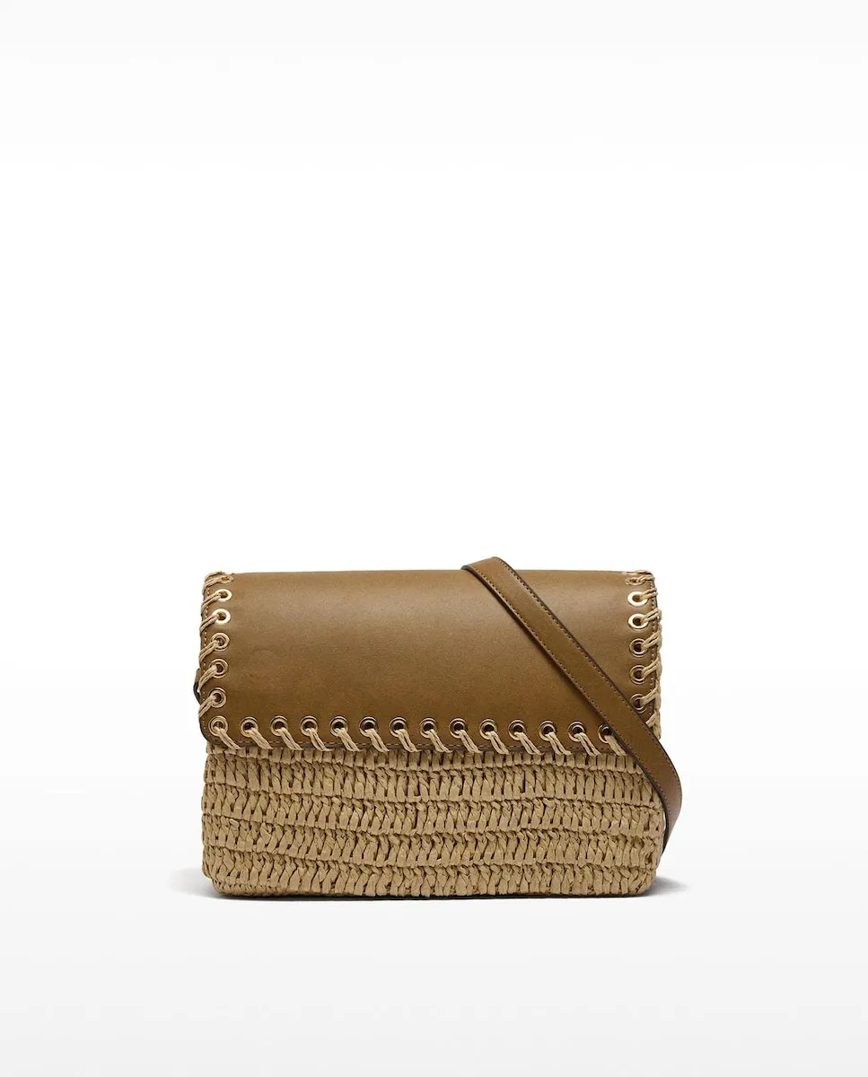 Женская сумка-бандо через плечо из эффекта рафии с откидным клапаном и магнитной застежкой Parfois, коричневый
Женская сумка-бандо через плечо из эффекта рафии с откидным клапаном и магнитной застежкой Parfois, коричневый