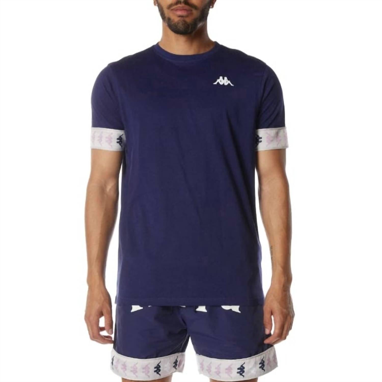 222 Футболка Banda Niji темно-синего цвета Kappa
222 Футболка Banda Niji темно-синего цвета Kappa