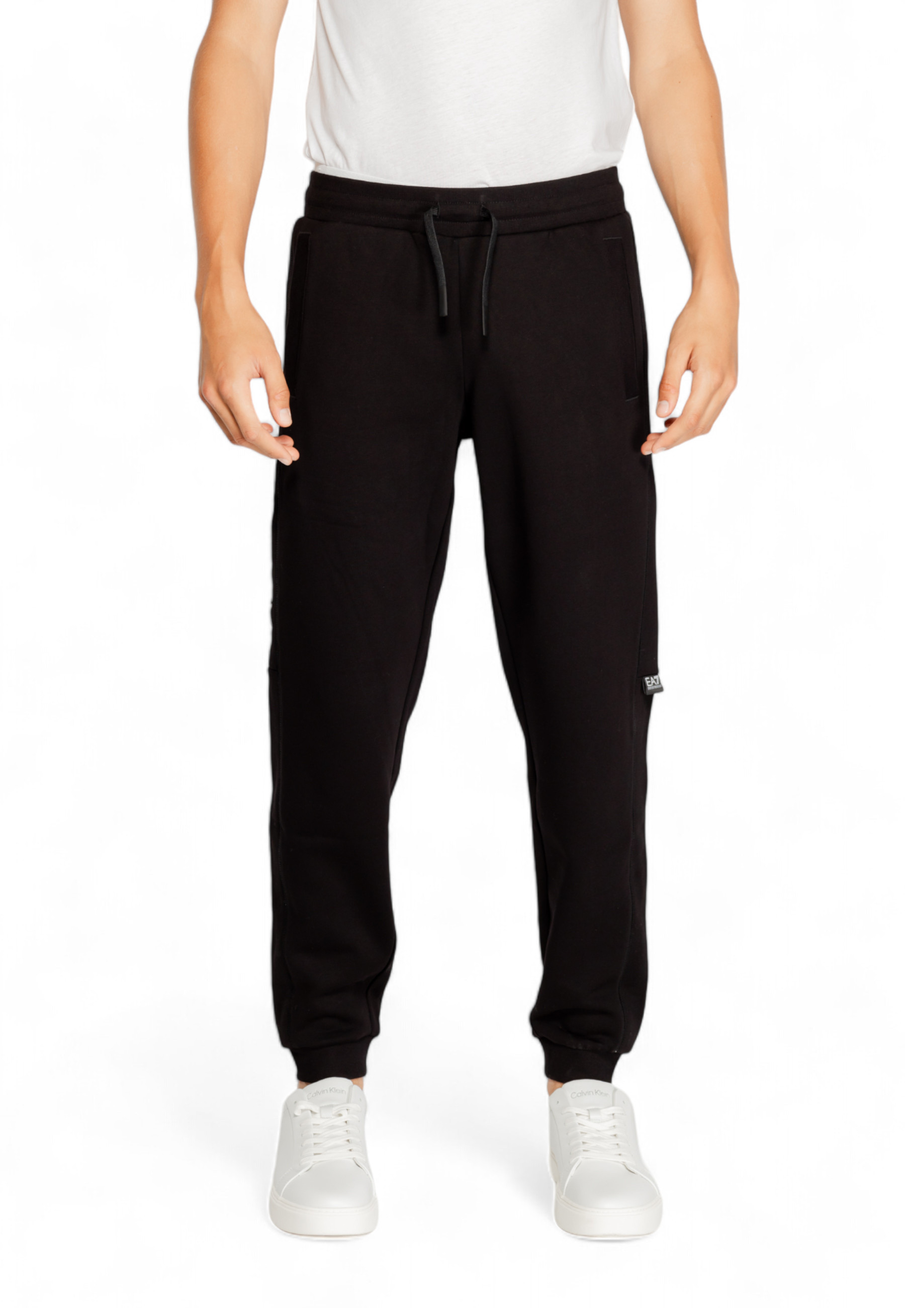 Брюки мужские EA7 спортивные джоггеры, черный
Брюки мужские EA7 спортивные джоггеры, черный