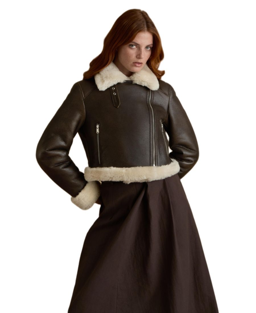 Женская укороченная куртка-авиатор из овчины с контрастной отделкой Furniq UK, Brown
Женская укороченная куртка-авиатор из овчины с контрастной отделкой Furniq UK, Brown