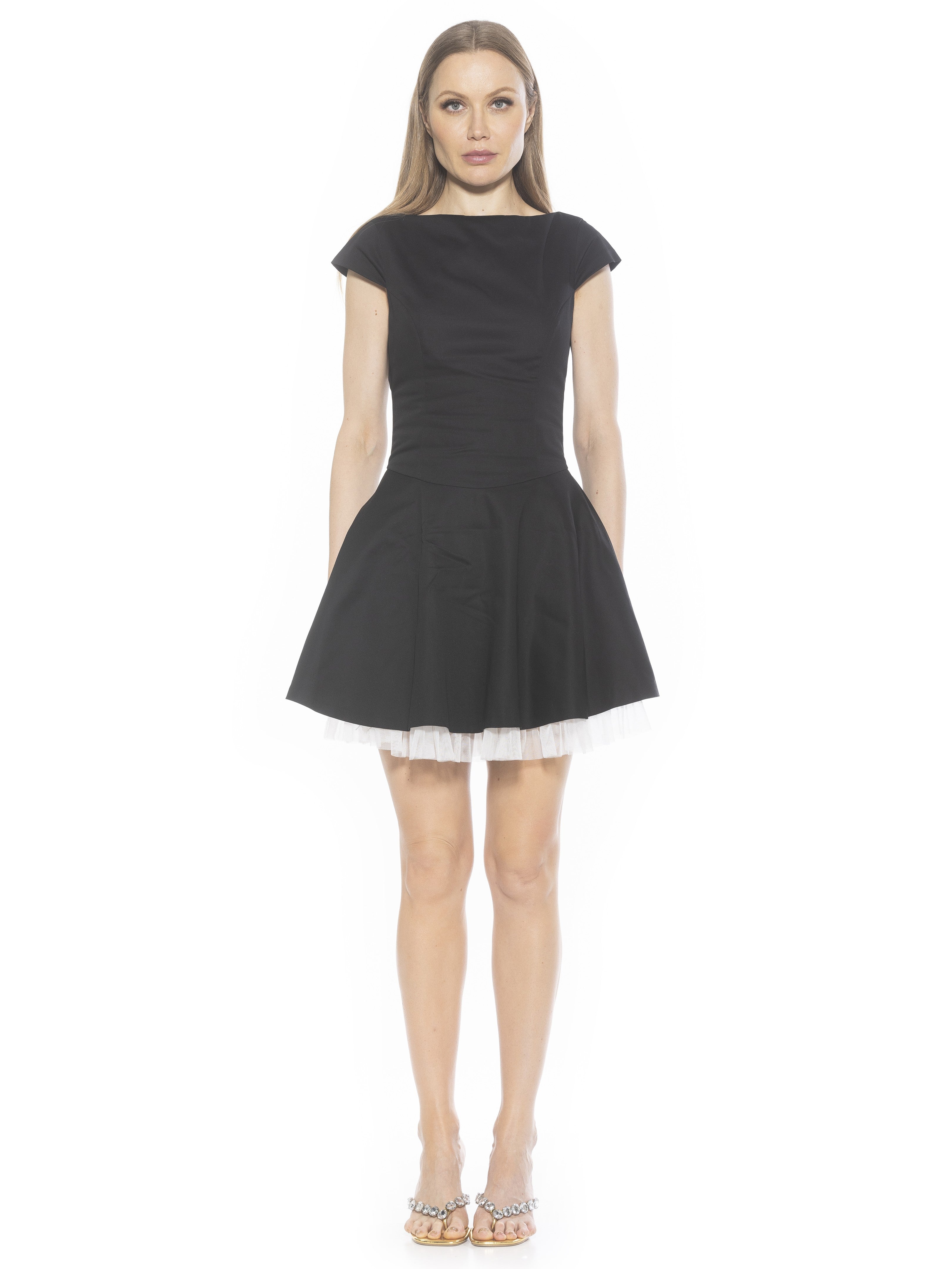 Платье Алены ALEXIA ADMOR, черный 
Платье Алены ALEXIA ADMOR, черный