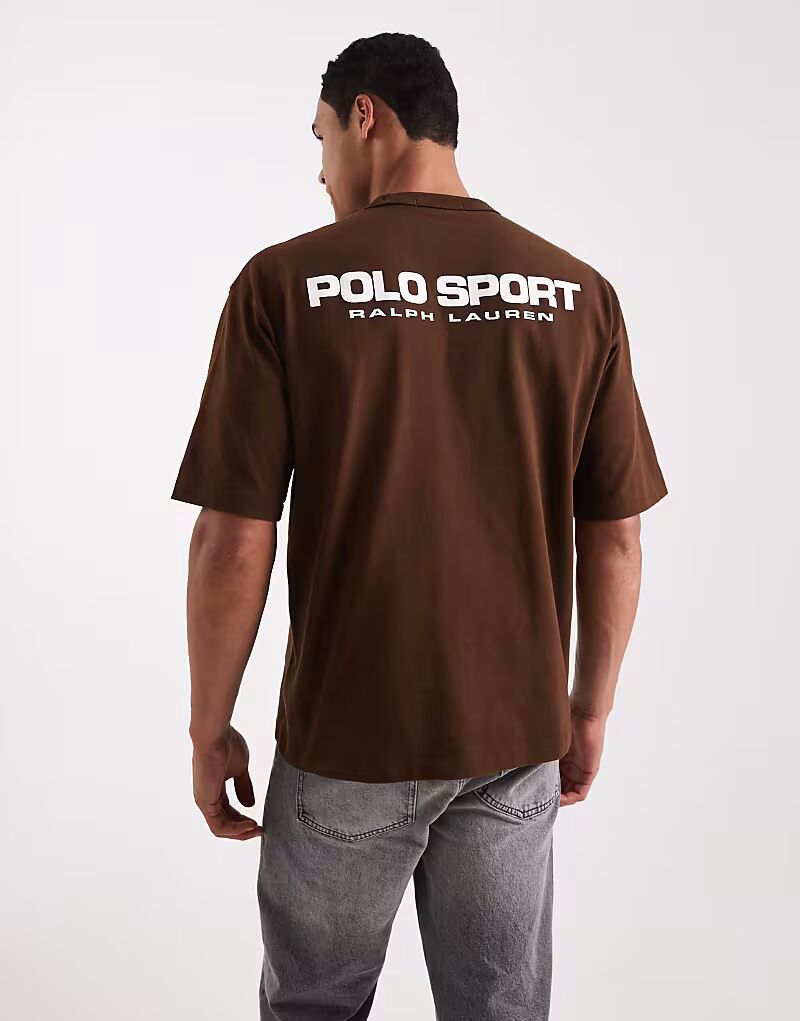 Футболка Sport свободного кроя с принтом на спине коричневого цвета Polo Ralph Lauren, Коричневый, Футболка Sport свободного кроя с принтом на спине коричневого цвета Polo Ralph Lauren
Футболка Sport свободного кроя с принтом на спине коричневого цвета Polo Ralph Lauren, Коричневый, Футболка Sport свободного кроя с принтом на спине коричневого цвета Polo Ralph Lauren