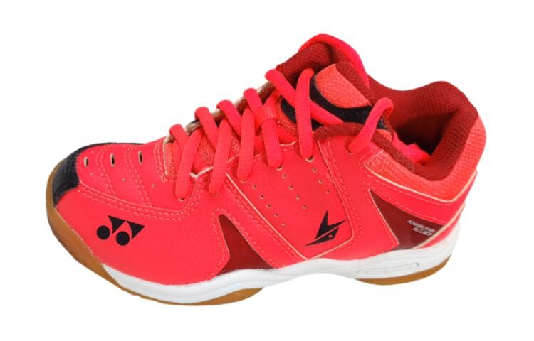 Кроссовки детские Power Cushion Kids с низким верхом Yonex, красный
Кроссовки детские Power Cushion Kids с низким верхом Yonex, красный