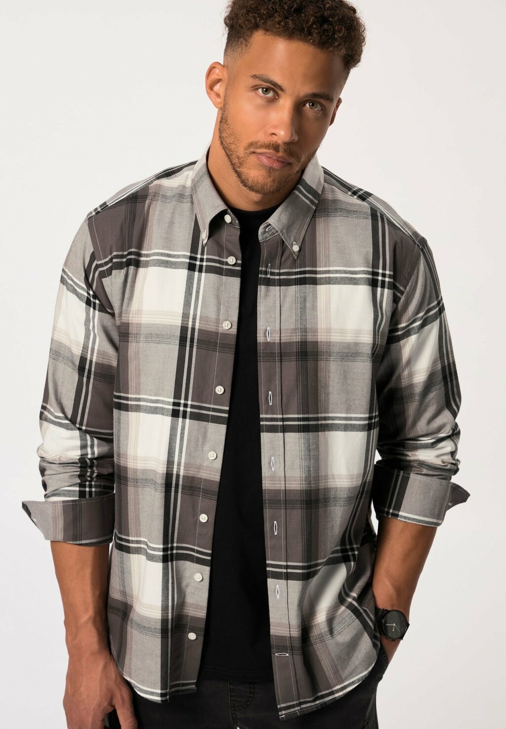 Рубашка LANGARM MODERN FIT STHUGE, цвет elefantti harmaa
Рубашка LANGARM MODERN FIT STHUGE, цвет elefantti harmaa