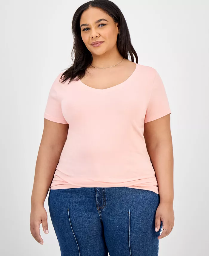 Модная облегающая футболка с V-образным вырезом для полных Aveto, розовый 
Модная облегающая футболка с V-образным вырезом для полных Aveto, розовый