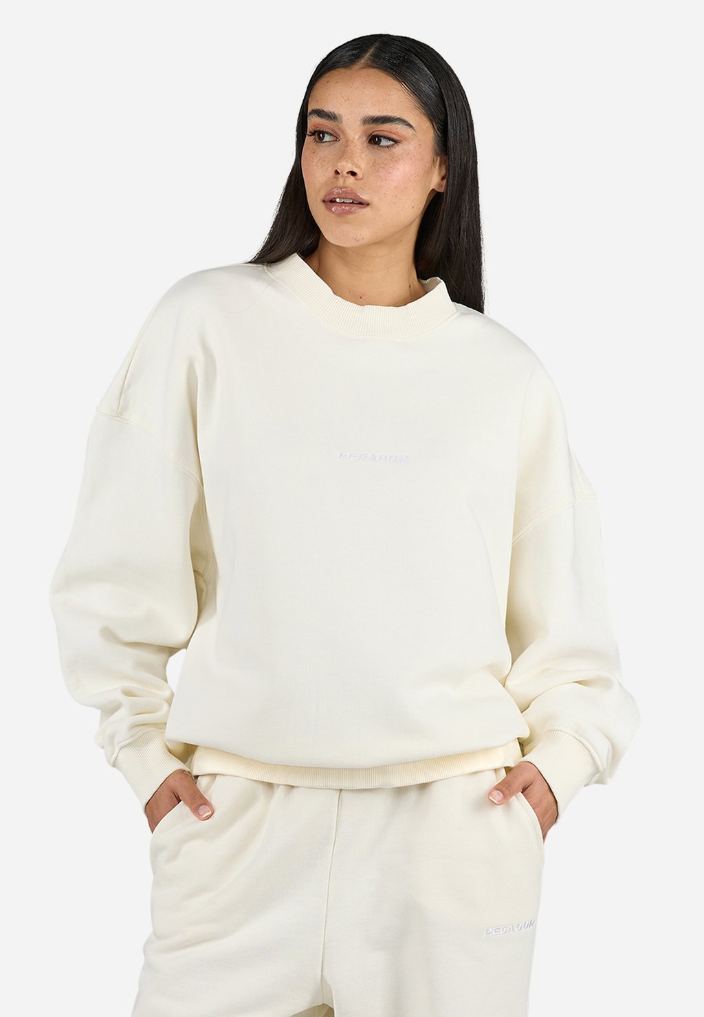 Толстовка SELA OVERSIZED Pegador, кремовый
Толстовка SELA OVERSIZED Pegador, кремовый