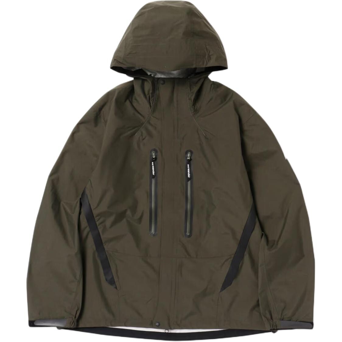 Куртка унисекс хаки And Wander 
Куртка унисекс хаки And Wander