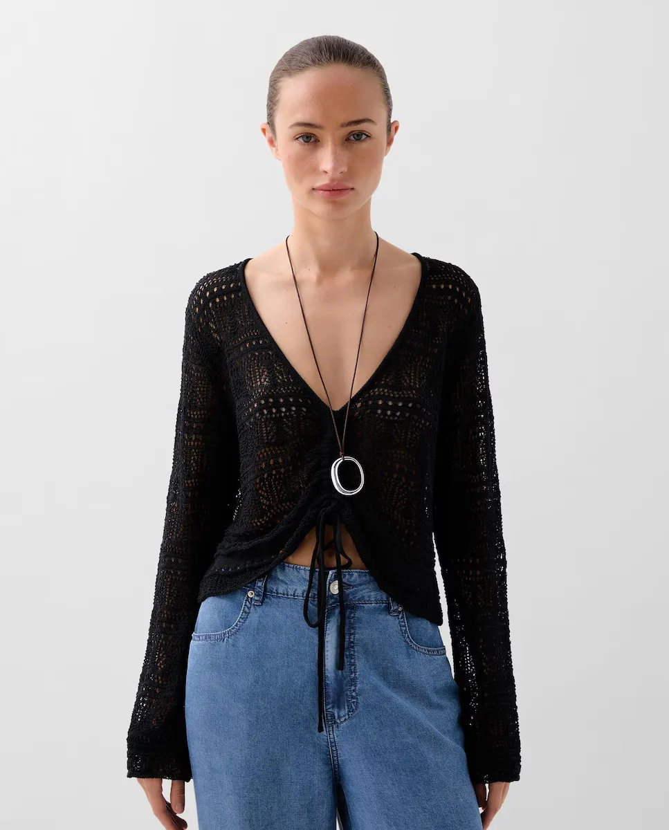 Женский топ с ажурными деталями и бантом Scalpers, чёрный
Женский топ с ажурными деталями и бантом Scalpers, чёрный