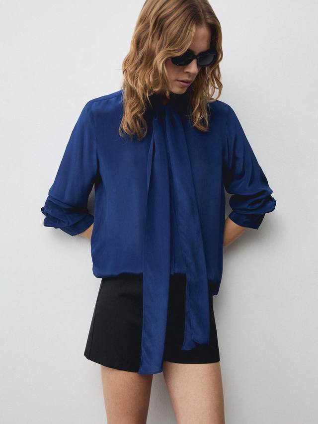 Блузка с атласным бантиком noemi Mango, синий
Блузка с атласным бантиком noemi Mango, синий