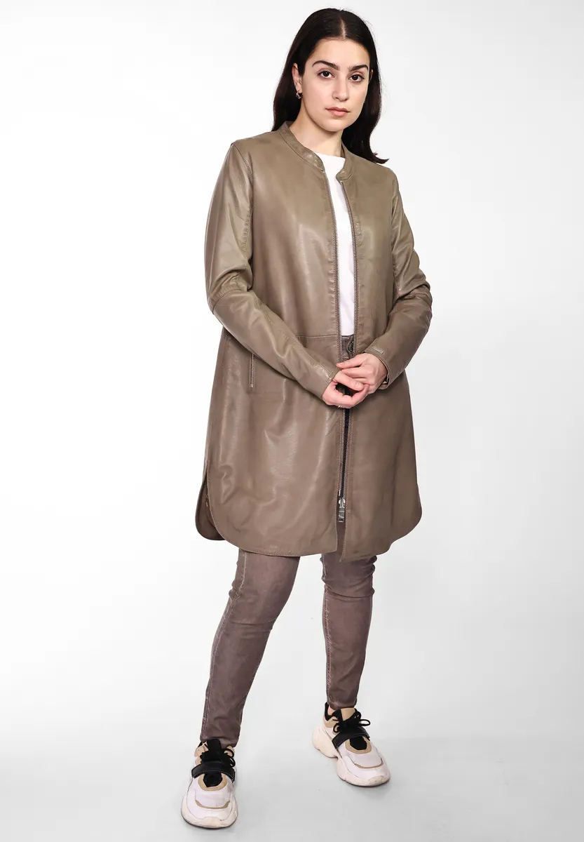 Кожаное пальто Maze "4202040", цвет Mud
Кожаное пальто Maze "4202040", цвет Mud