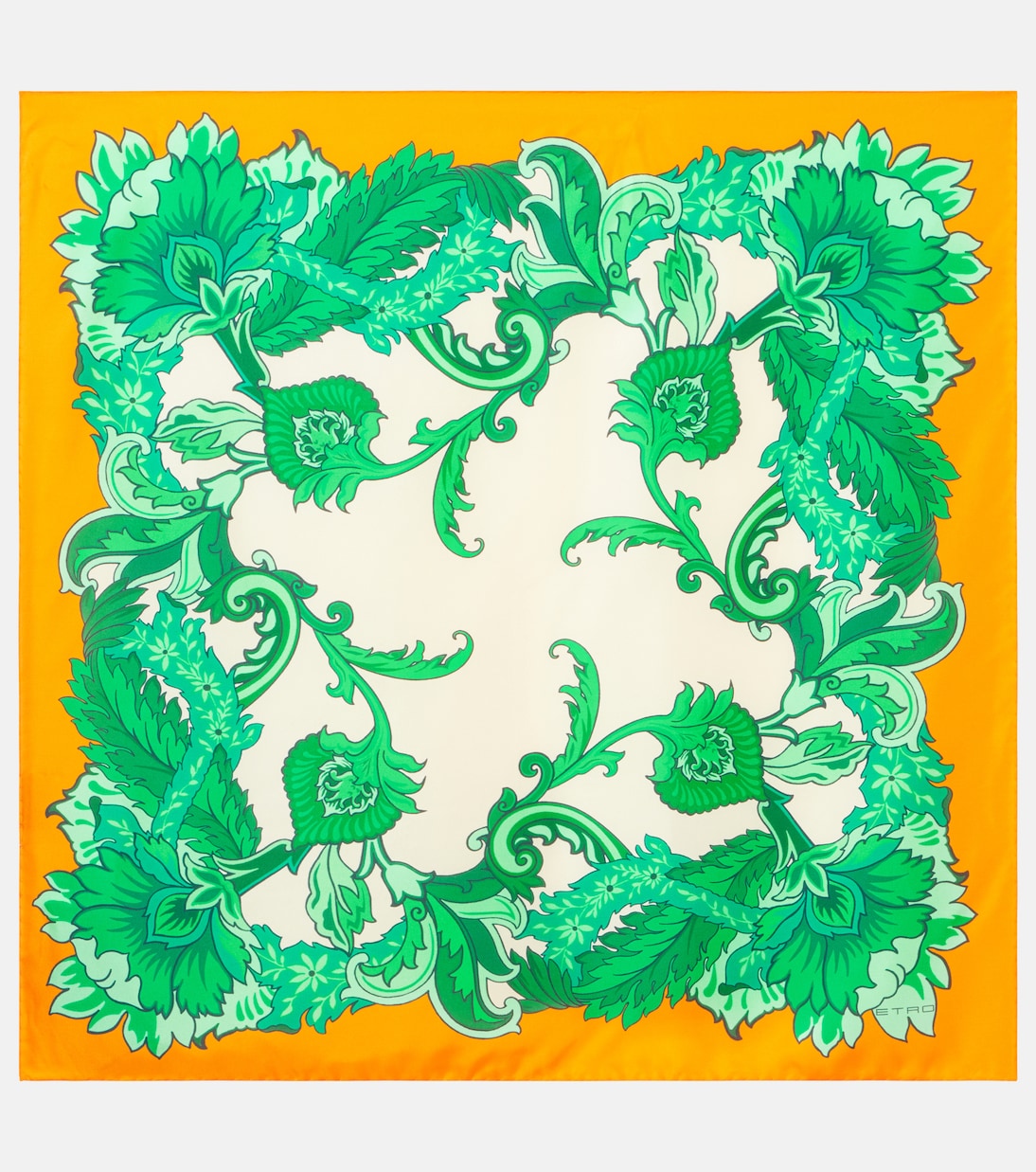 Шелковый шарф с цветочным рисунком Etro, Stampa F.Do Bianco
Шелковый шарф с цветочным рисунком Etro, Stampa F.Do Bianco