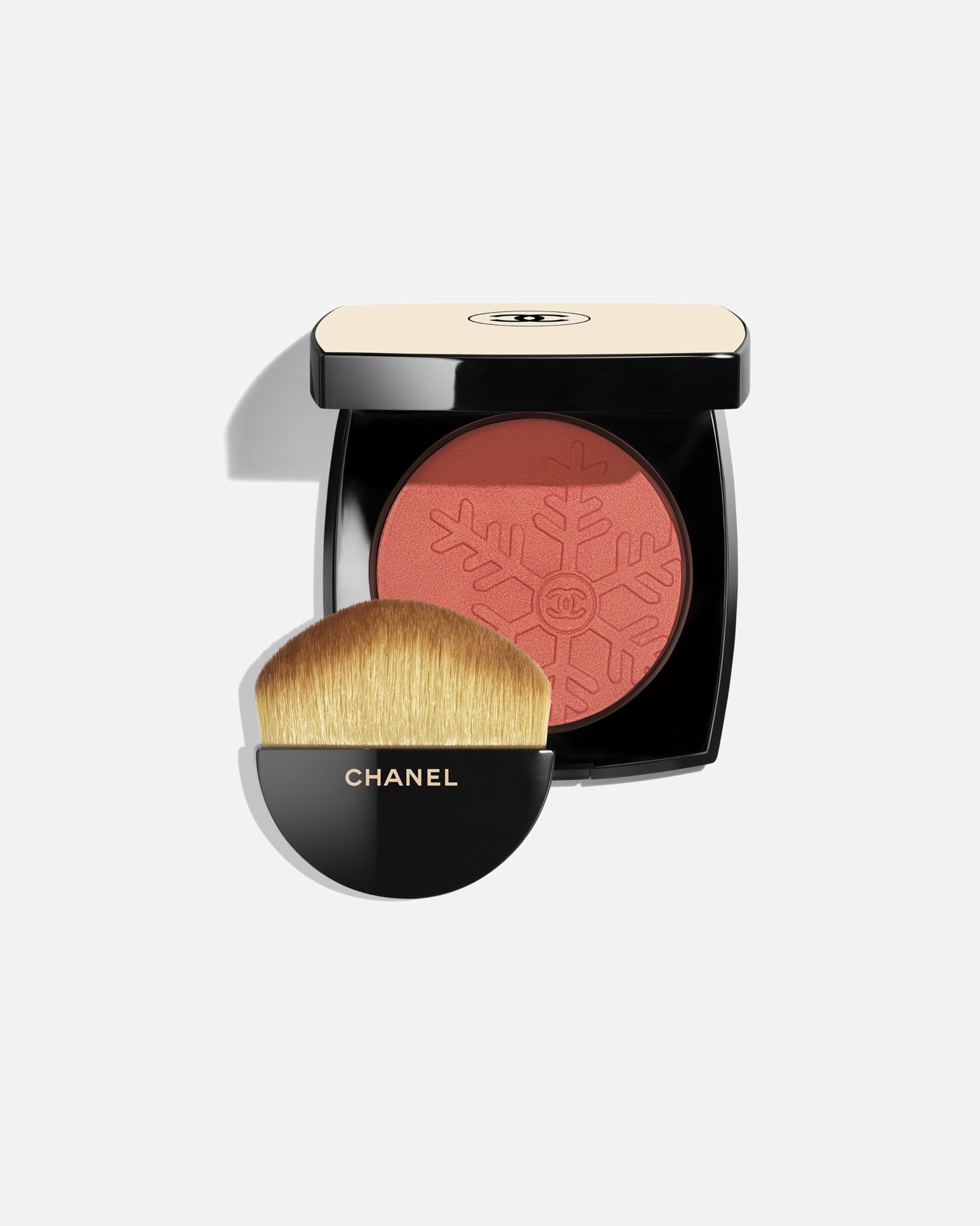 Румяна Chanel, corail givré, 11 гр
Румяна Chanel, corail givré, 11 гр