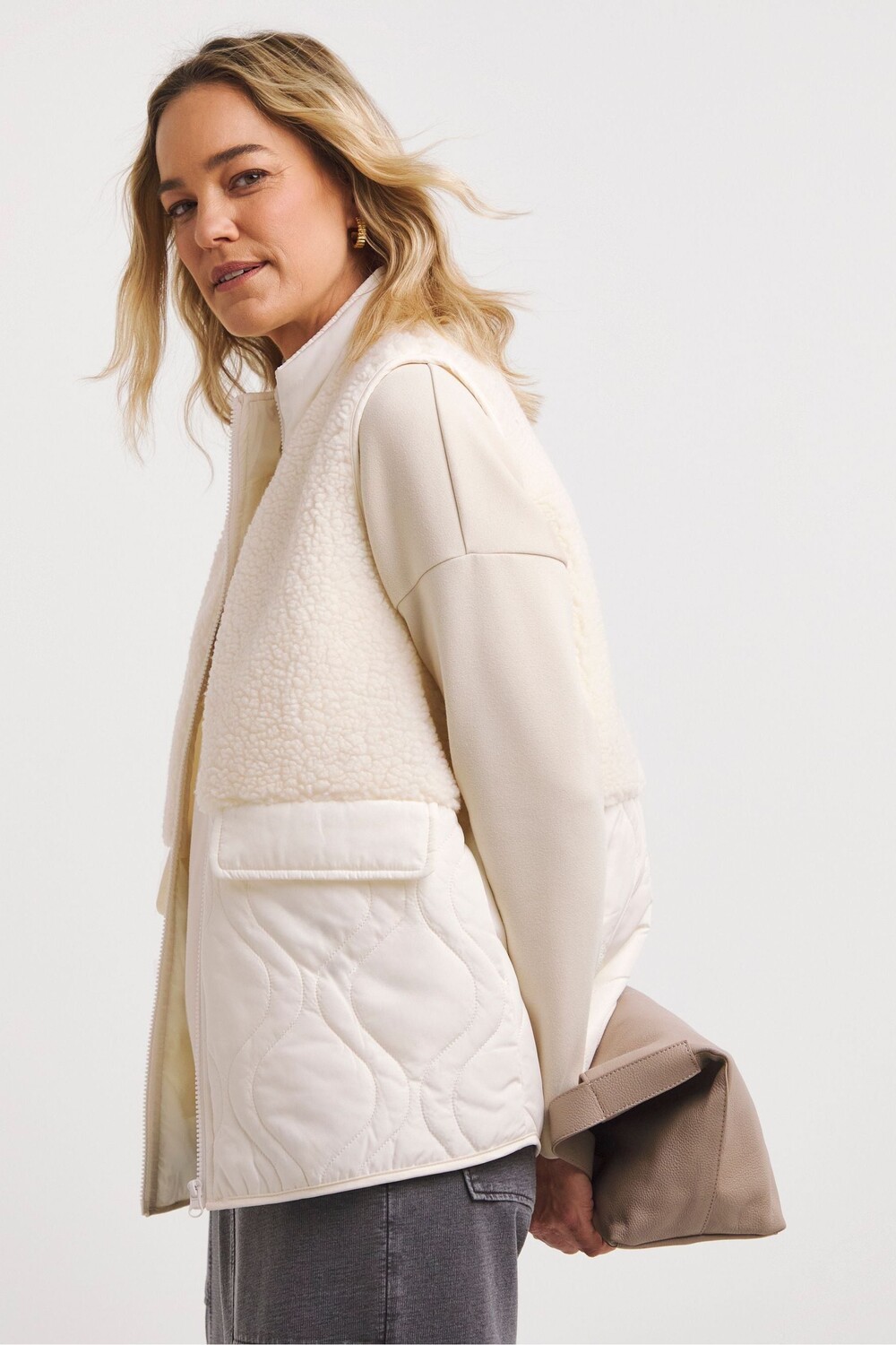 Жилет Борга Jd Williams, бежевый
Жилет Борга Jd Williams, бежевый