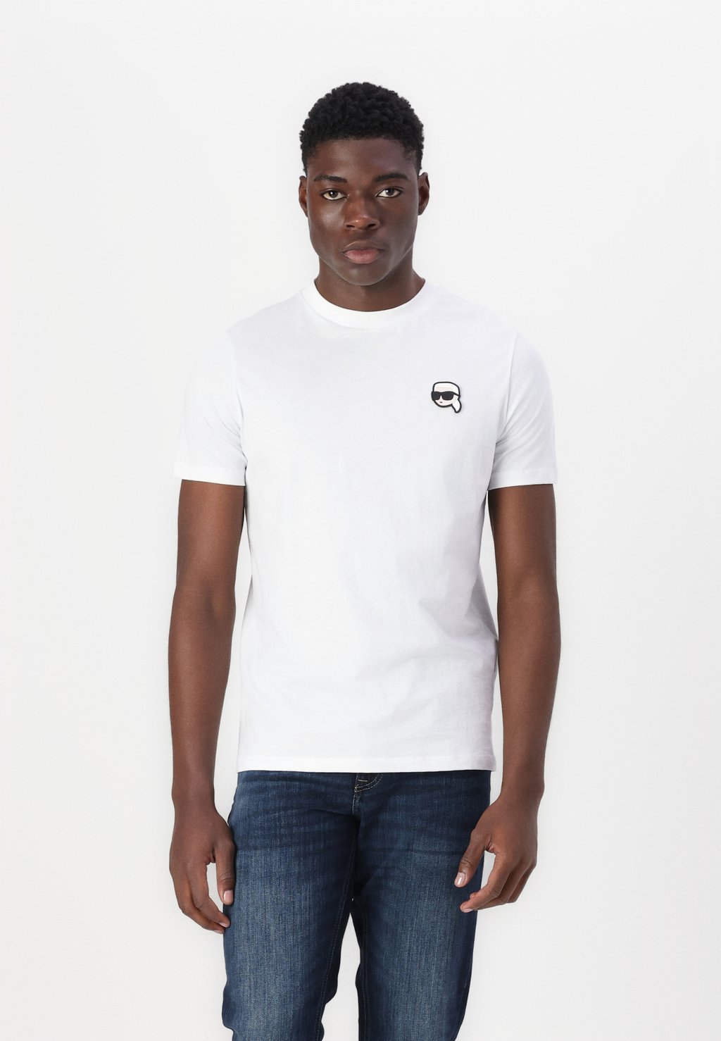 Футболка с принтом CREWNECK KARL LAGERFELD, белый
Футболка с принтом CREWNECK KARL LAGERFELD, белый