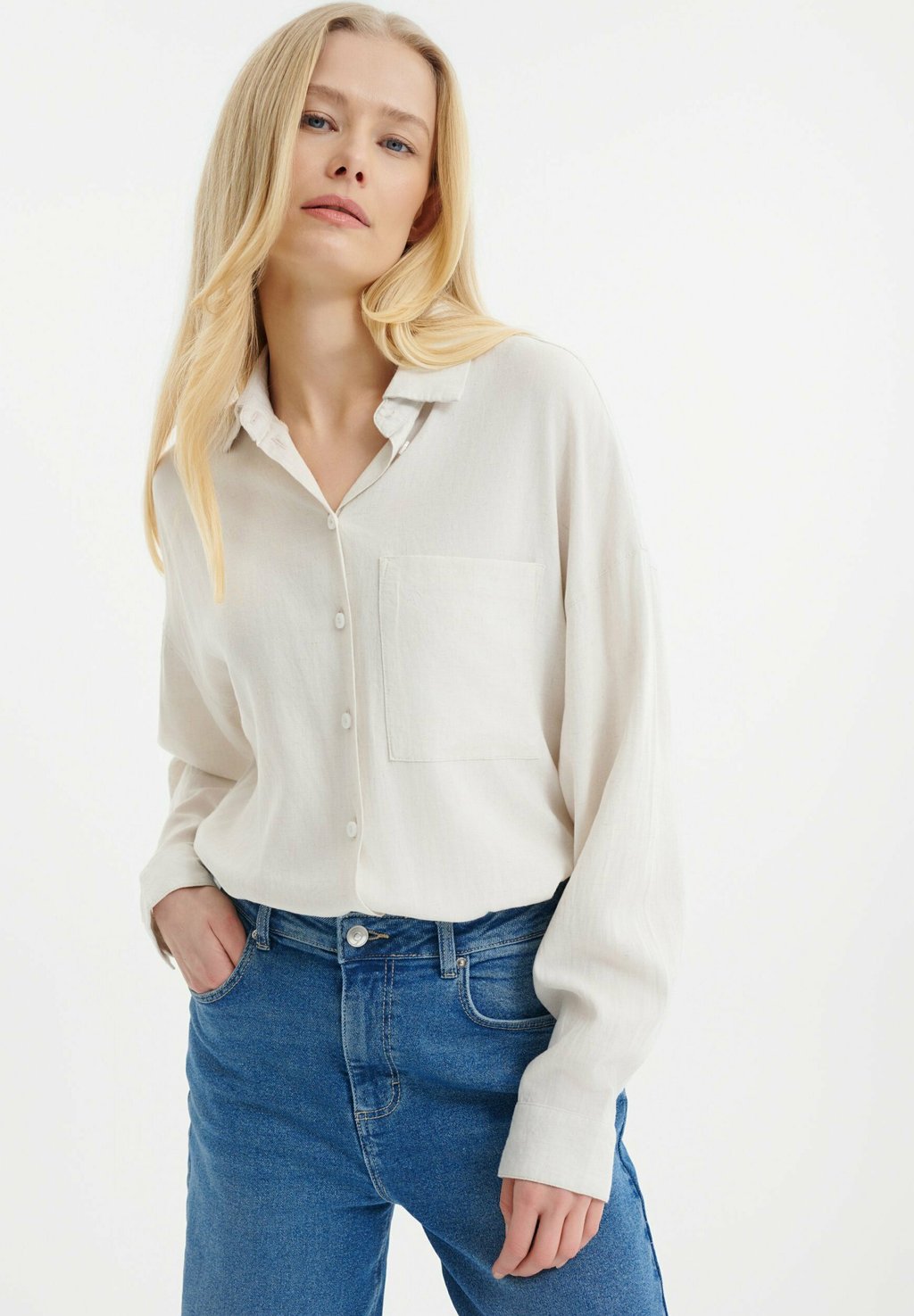 Блузка на пуговицах Greenpoint, кремовый
Блузка на пуговицах Greenpoint, кремовый