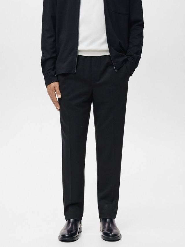 Прямые джоггеры Jonj Mango
Прямые джоггеры Jonj Mango