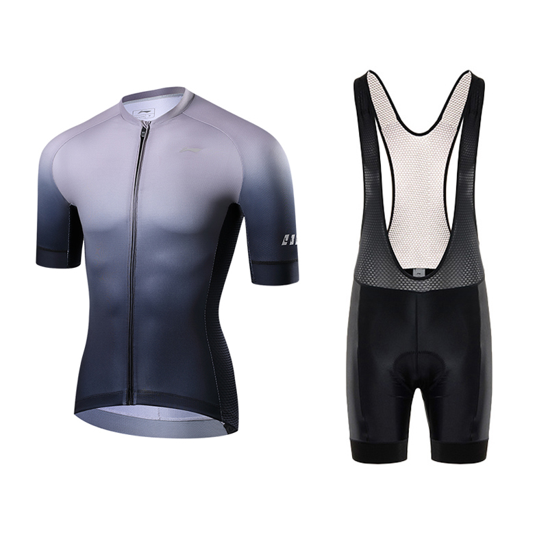 Велосипедный костюм мужской LINING
Велосипедный костюм мужской LINING