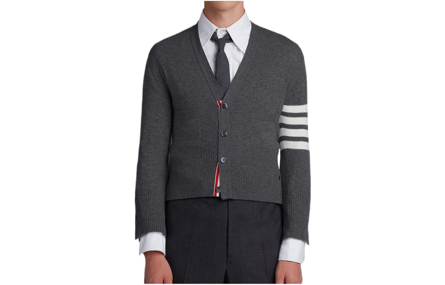 Кардиган на 4 пуговицах THOM BROWNE, темно-серый
Кардиган на 4 пуговицах THOM BROWNE, темно-серый