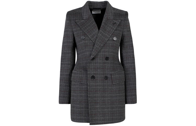 Деловой костюм женский серый Balenciaga
Деловой костюм женский серый Balenciaga