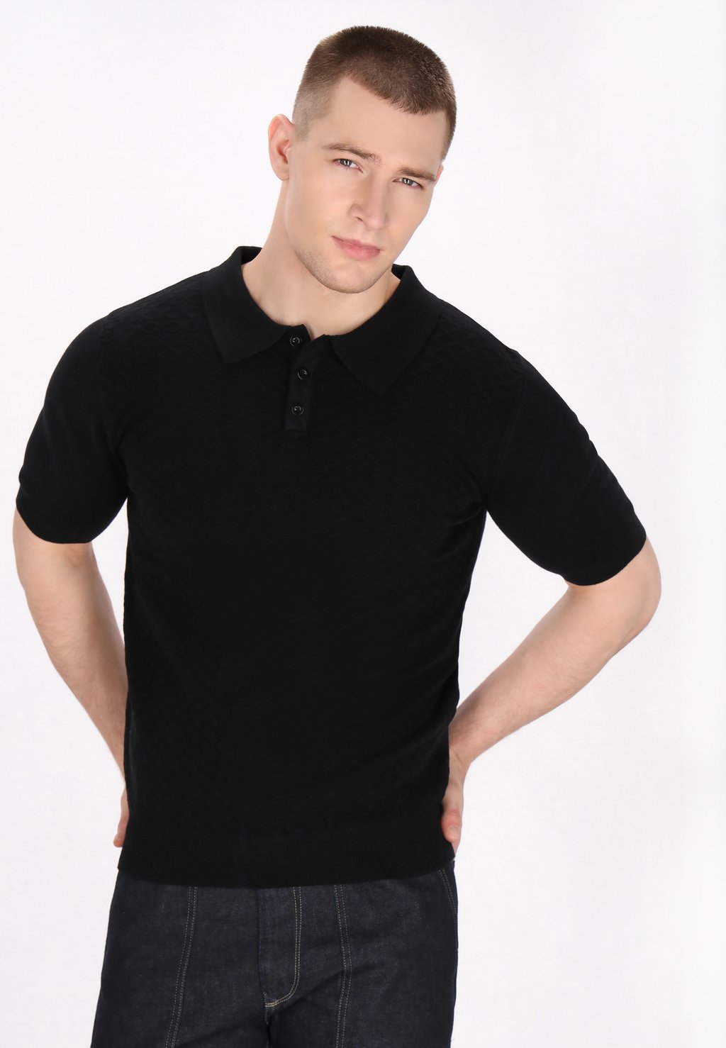 Рубашка поло Mo, черный
Рубашка поло Mo, черный