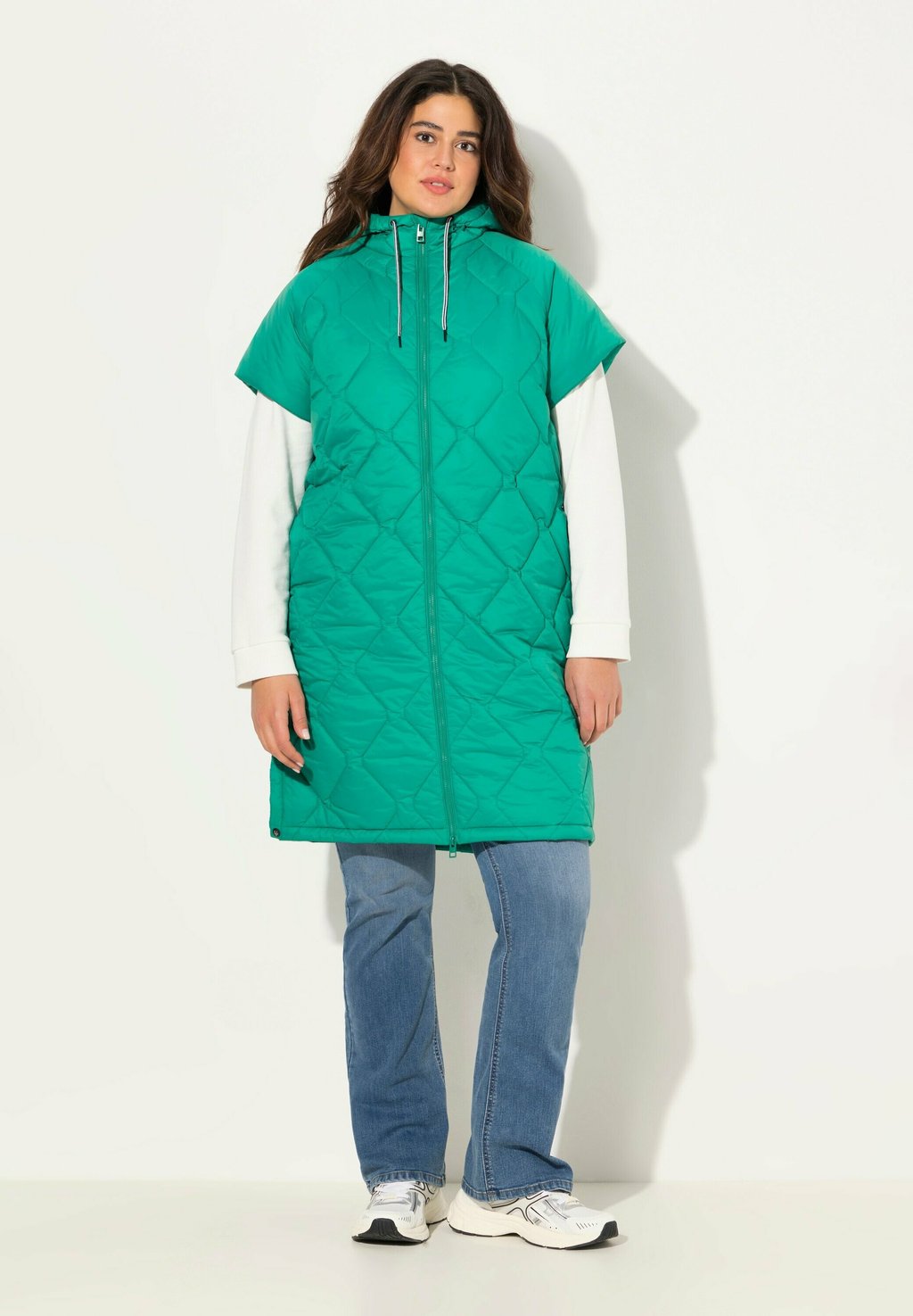 Зимнее пальто Ulla Popken, зеленый
Зимнее пальто Ulla Popken, зеленый