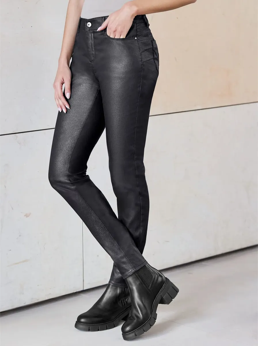 Брюки Heine из искусственной кожи, черный
Брюки Heine из искусственной кожи, черный