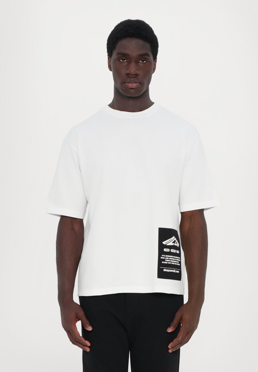 Футболка DSQUARED2 ICON LOOSE FIT TEE, White
Футболка DSQUARED2 ICON LOOSE FIT TEE, White