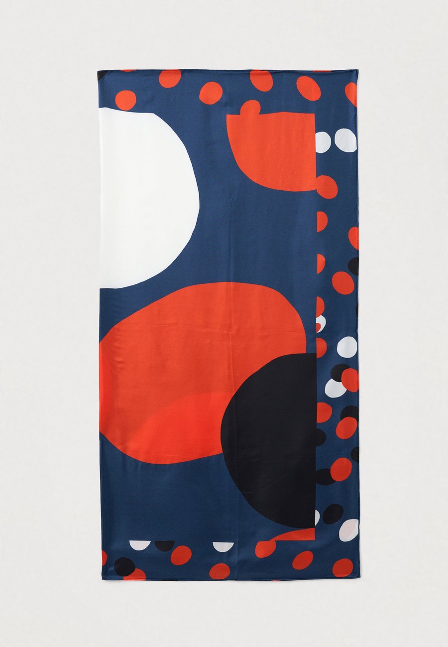 Шарф Diane von Furstenberg FLAG, Dark Blue
Шарф Diane von Furstenberg FLAG, Dark Blue