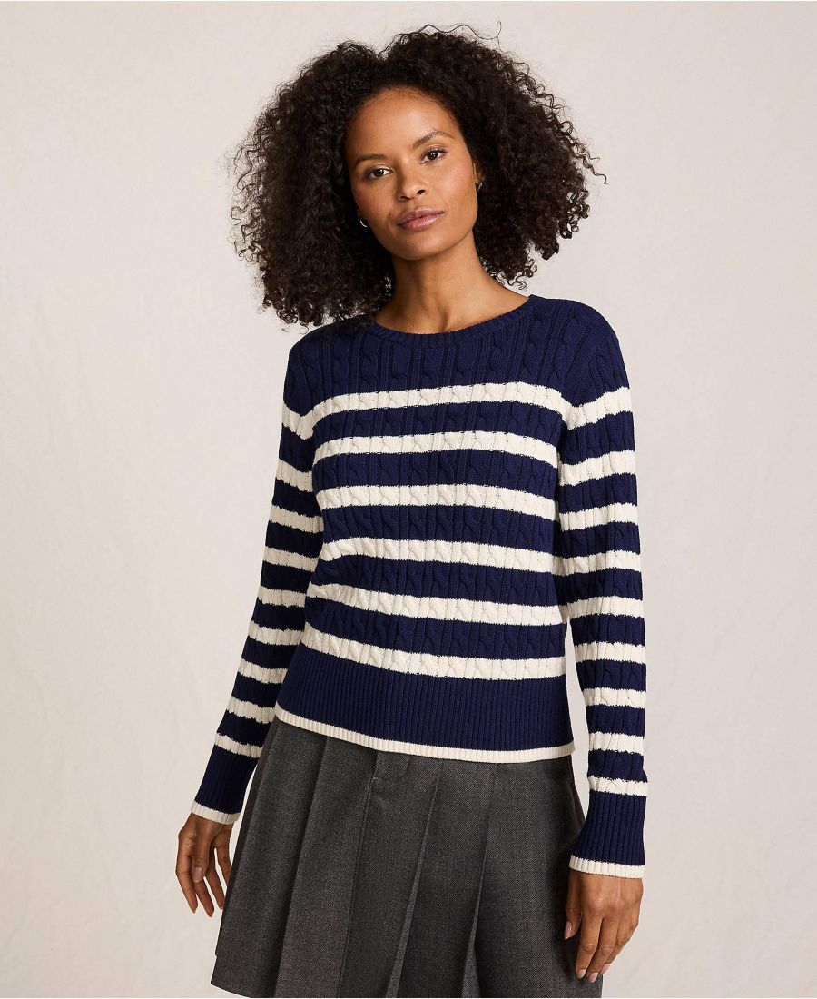 Женский свитер Drifter Modern Cable Crew Lands' End, Deep sea navy/ivory stripe
Женский свитер Drifter Modern Cable Crew Lands' End, Deep sea navy/ivory stripe
