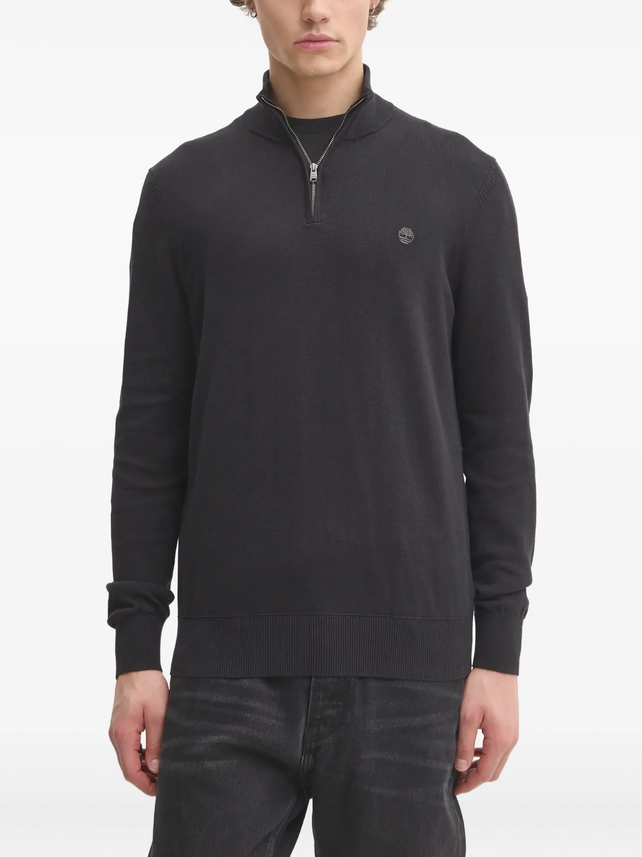 Свитер с воротником на молнии и вышитым логотипом Timberland, черный
Свитер с воротником на молнии и вышитым логотипом Timberland, черный