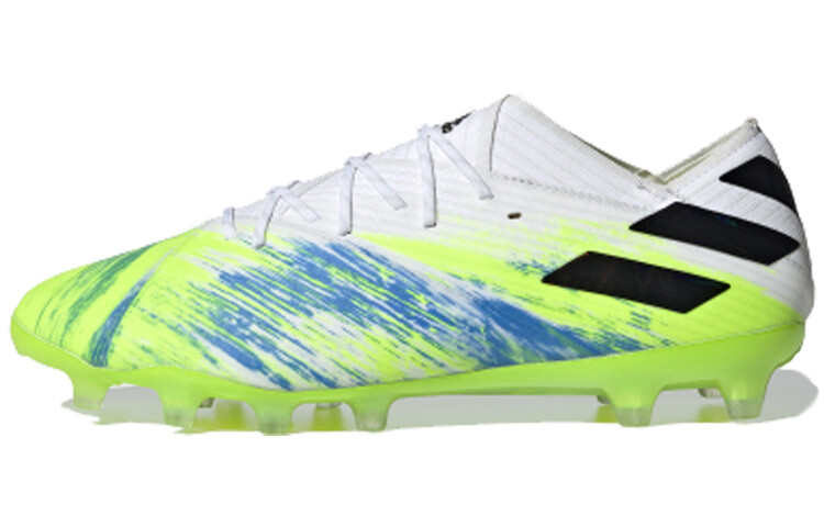 Мужские футбольные кроссовки Adidas Nemeziz
Мужские футбольные кроссовки Adidas Nemeziz