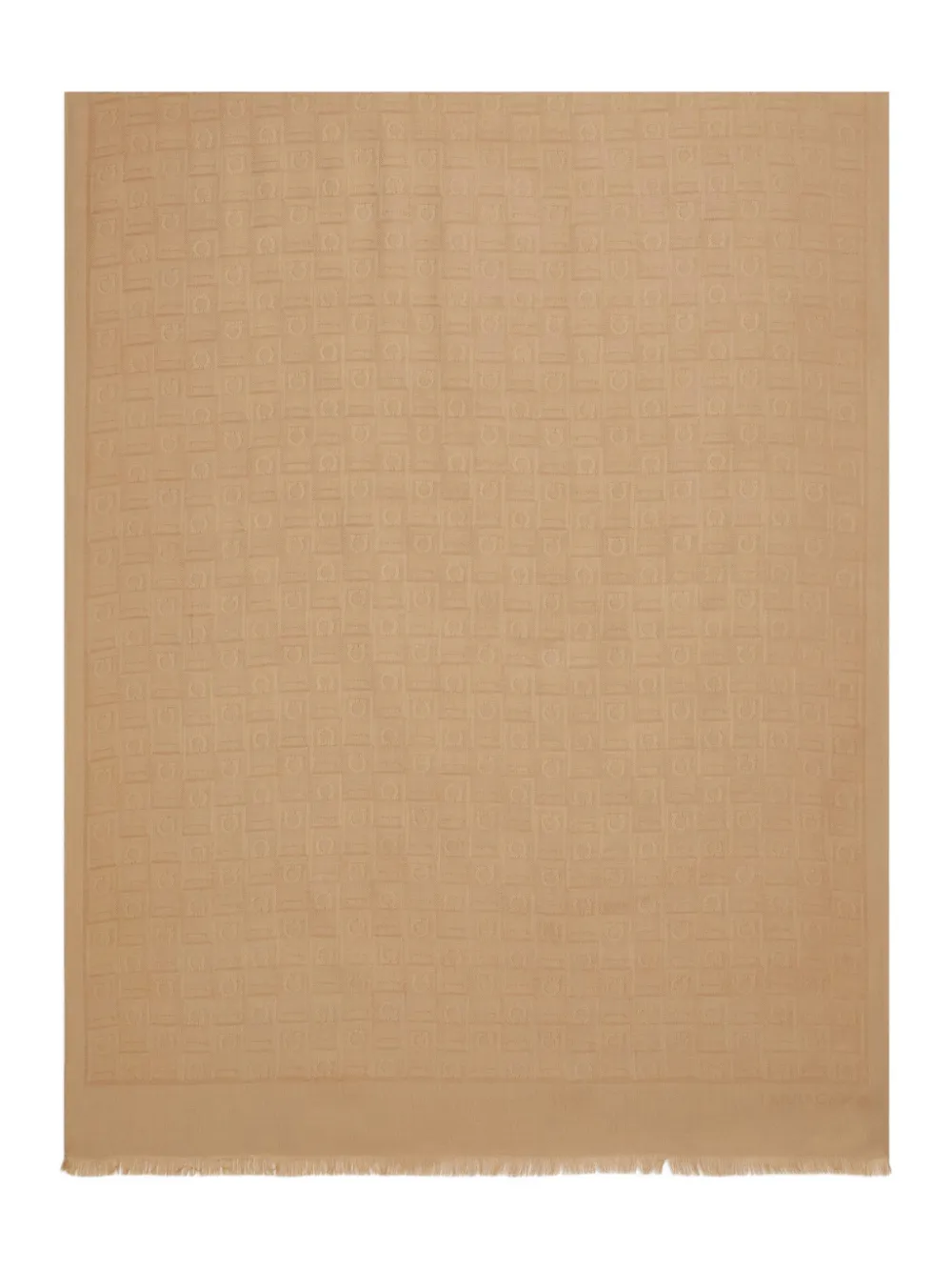 Жаккардовый шарф с бахромой Ferragamo, нейтральный
Жаккардовый шарф с бахромой Ferragamo, нейтральный