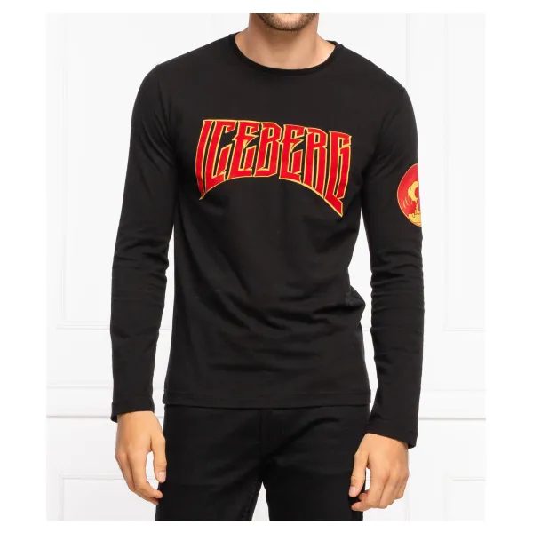 Лонгслив Iceberg x Snoopy стандартного кроя Iceberg, черный
Лонгслив Iceberg x Snoopy стандартного кроя Iceberg, черный
