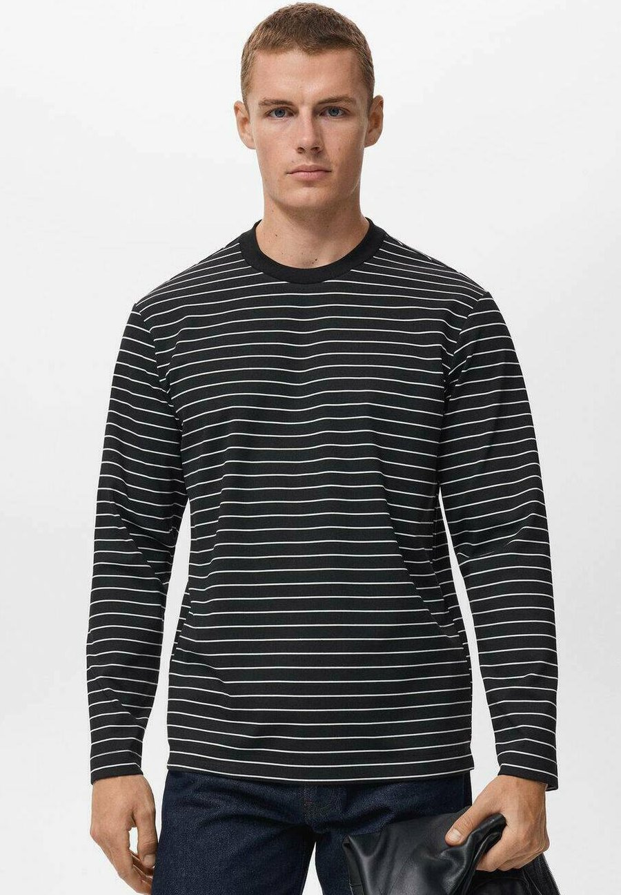 Топ Mango Long sleeved top, Black
Топ Mango Long sleeved top, Black