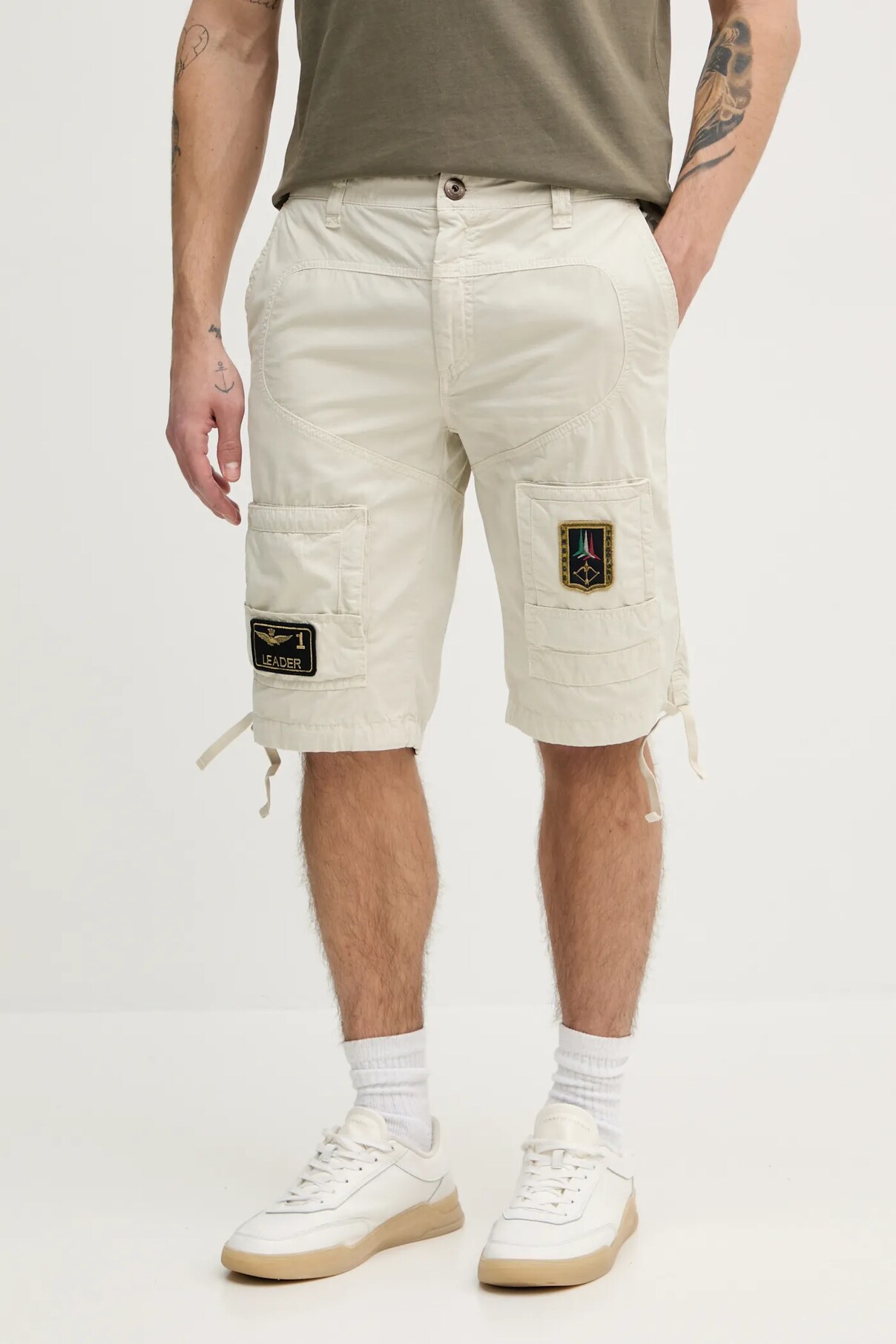 Хлопковые шорты Aeronautica Militare, бежевый 
Хлопковые шорты Aeronautica Militare, бежевый