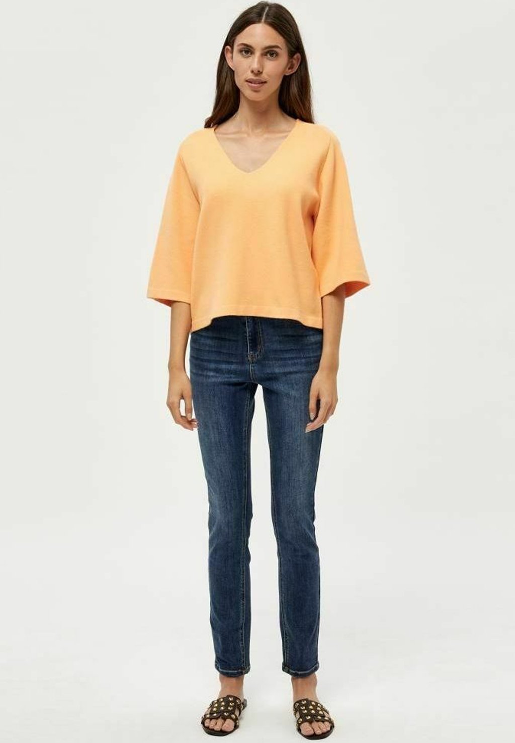 Джемпер ROSALIA 3-4 SLEEVE PEPPERCORN, абрикос
Джемпер ROSALIA 3-4 SLEEVE PEPPERCORN, абрикос