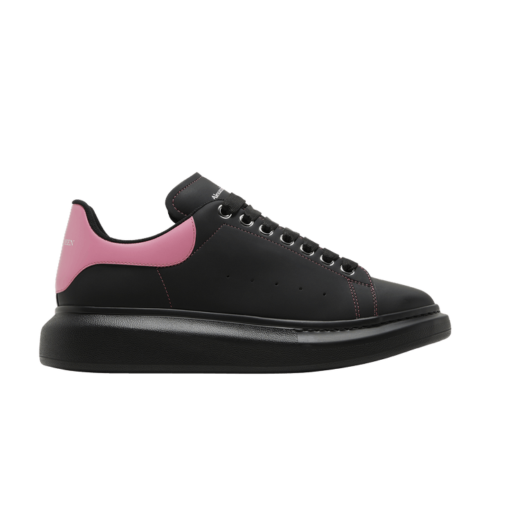 Кроссовки Alexander McQueen Alexander McQueen Oversized Sneaker 'Black Sugar Pink', черный 
Кроссовки Alexander McQueen Alexander McQueen Oversized Sneaker 'Black Sugar Pink', черный